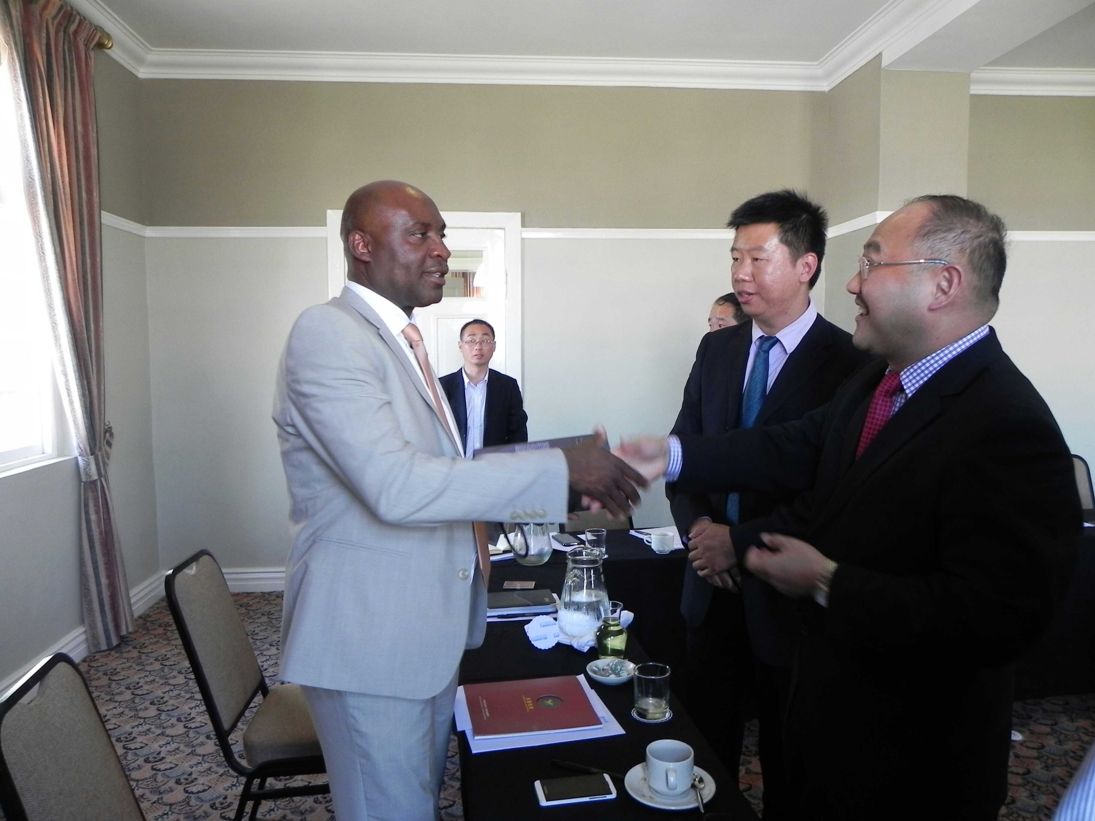 尼日利亞拜訪翻譯